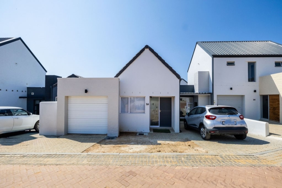 To Let 3 Bedroom Property for Rent in Newinbosch Western Cape